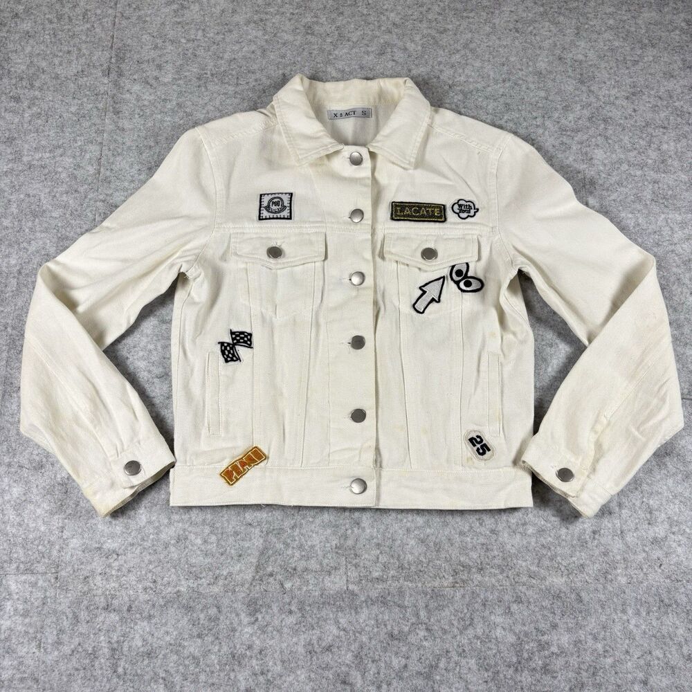 XACT Womens Small White Button Up Denim Jean Jacket w/ Allover Patches - FLAWED